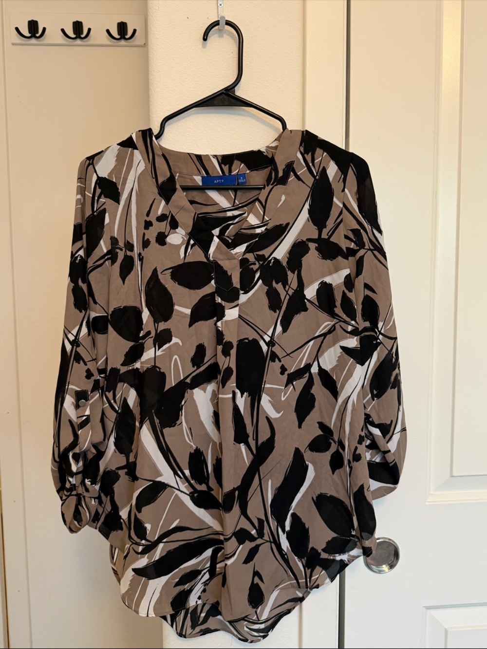 Apt. 9 Taupe Blouse with Black & White Leaf Print | Size S